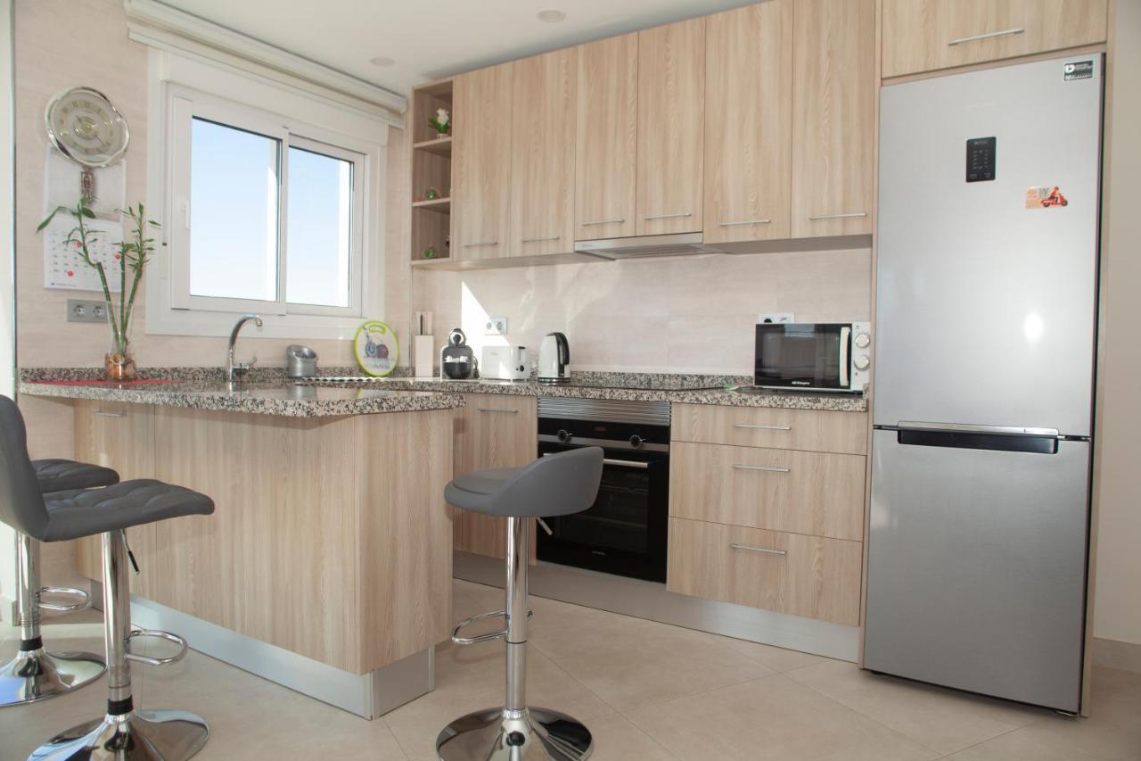 Apartamento Junto Al Mar En Puerto Marina Lägenhet Benalmádena Exteriör bild